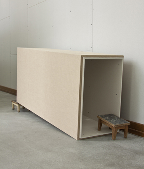 Reinhard Mucha, <b style="font-style:normal;">Easton</b><r> & </r><b>Amos</b><r style="font-family:Arial;">, 2014</r>
