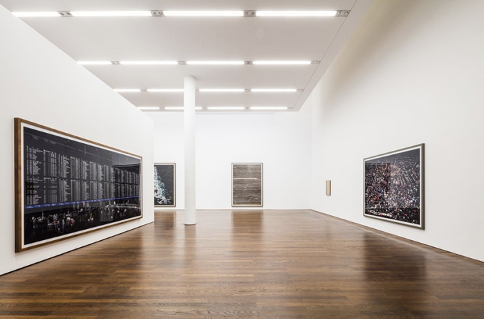 Andreas Gursky, Installation view, Museum Frieder Burda, Baden-Baden, 2015
