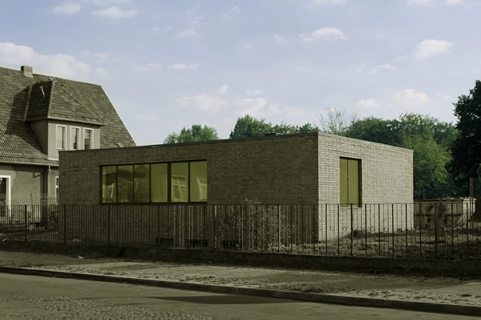 Thomas Ruff, h.l.b.01, 2000
