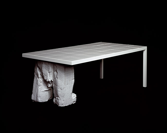 Rosemarie Trockel, Tisch 7, 2008
